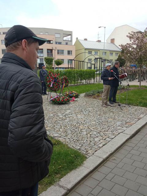 received_807211750827414.jpeg